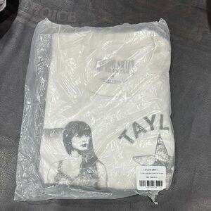 NWT Taylor Swift Graphic T-Shirt